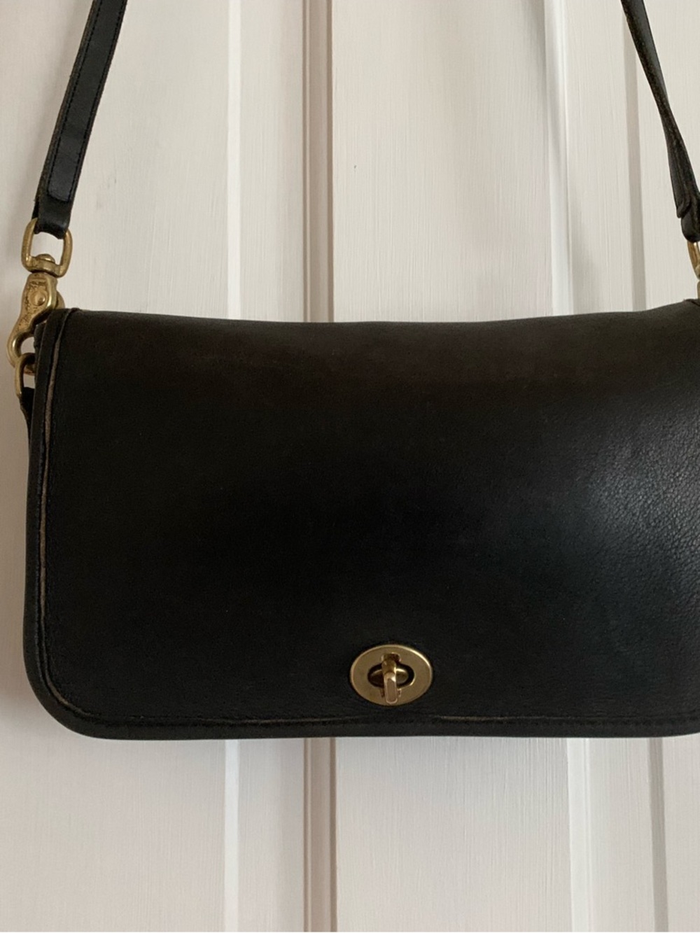 Vintage coach Black Leather Crossbody Bag with Turn-Lock Closure